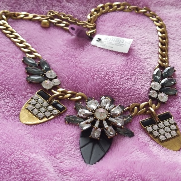 Bar III statement  necklace - Picture 2 of 2